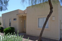 Building Photo - 2300 E Magma Rd