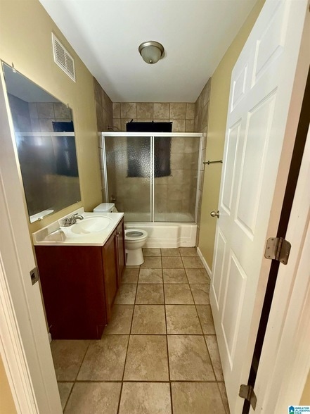 Building Photo - 1223 Hanover St