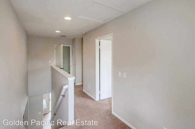 Building Photo - 3 br, 2.5 bath House - 1214 Avenida Fragata