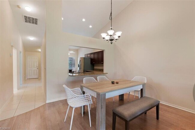 Building Photo - 627 St Andrews Blvd