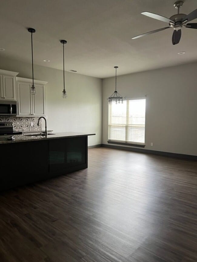 Building Photo - 7315 Southern Belle Cir