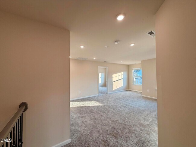 Building Photo - 3606 Autumn Creek Dr