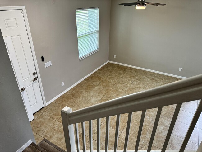 Building Photo - 1722 NW 5th St