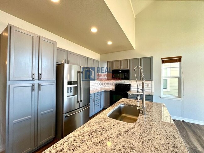 Building Photo - 7665 Buckeye Tree Ln