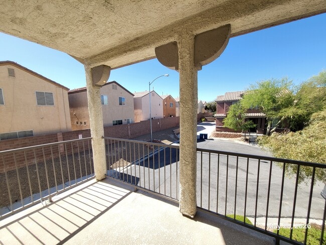 Building Photo - 9843 W Overlook Ridge Ave