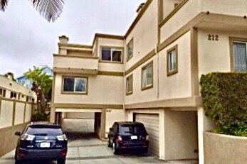 Building Photo - 212 N Catalina Ave