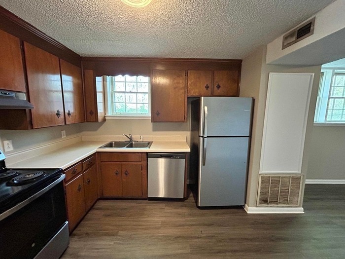 Building Photo - 4274 Sweden Dr