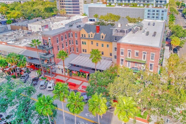 Building Photo - 215 Central Ave