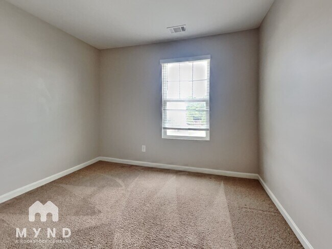 Building Photo - 11973 Fuller St