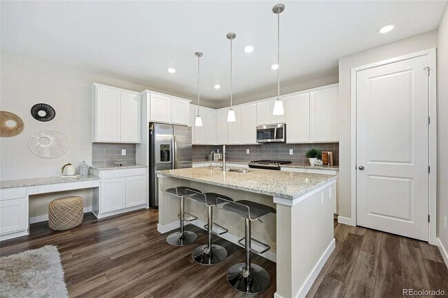 Building Photo - Brand New Next Gen Home in Beautiful Erie!