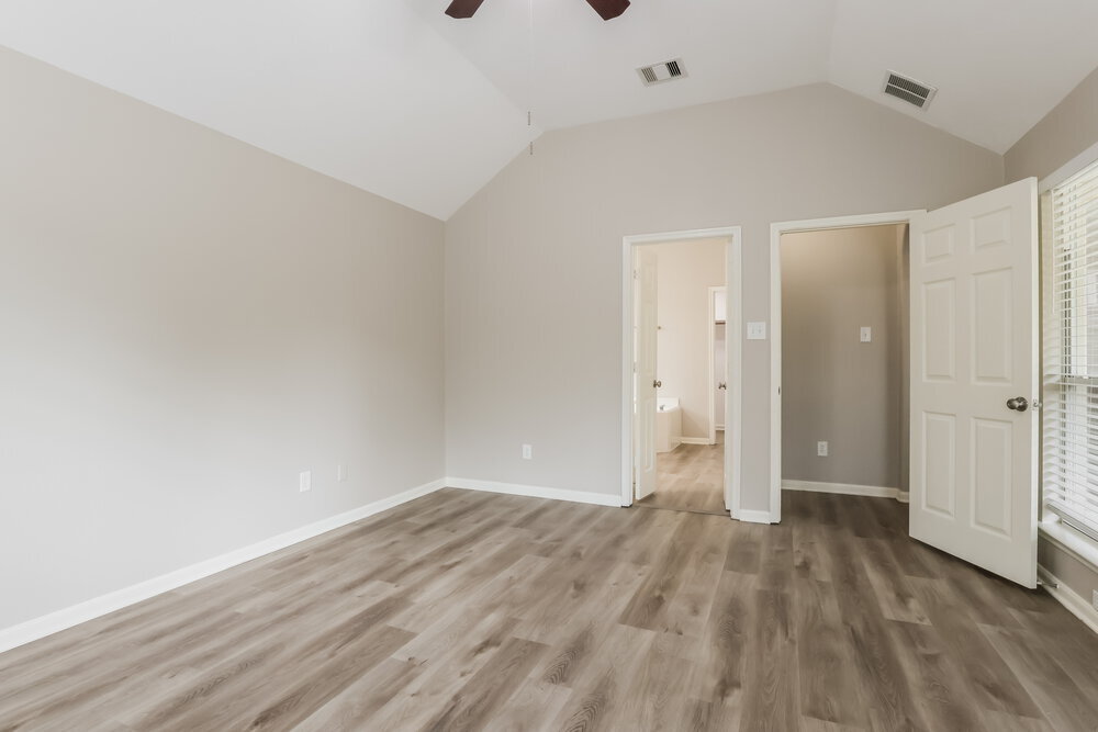 Building Photo - 13606 Caney Springs Ln