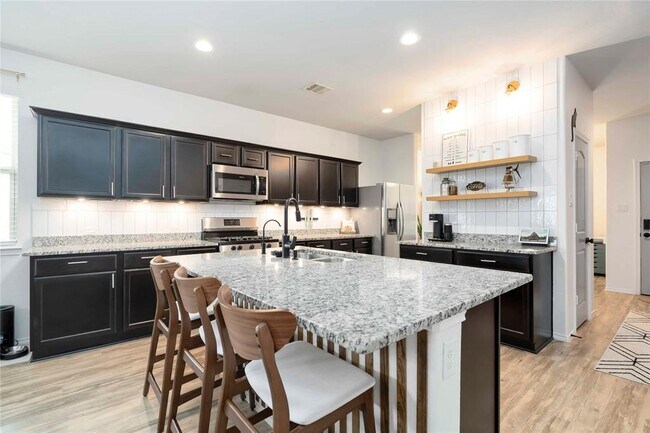 Building Photo - 18316 Timbermill Ln