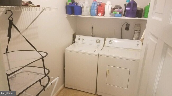 Building Photo - 12226 Tall Pines Ct