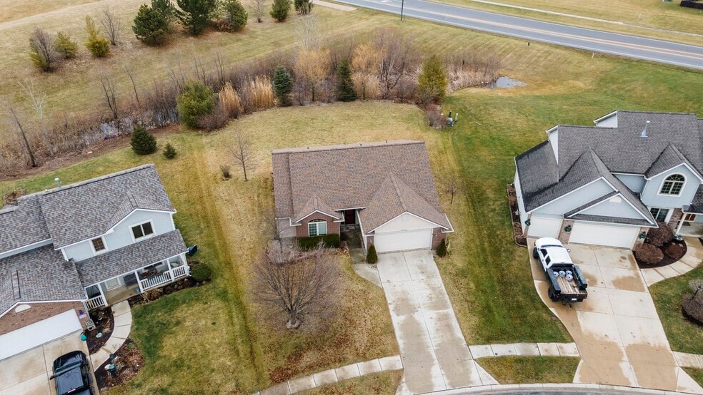 Building Photo - 3510 Flowing Brook Dr