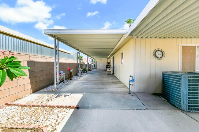 Building Photo - 81641 Ave 48