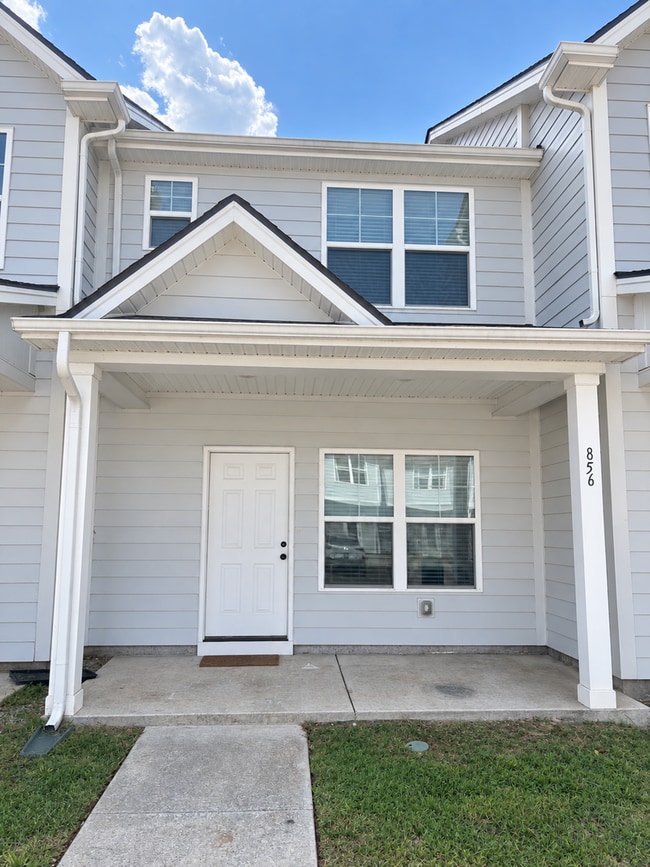 Building Photo - 856 Levitan Dr
