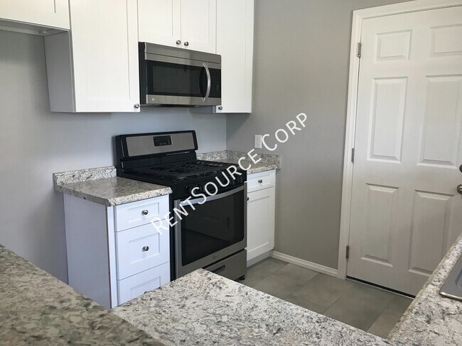 Building Photo - 44644 20th St W