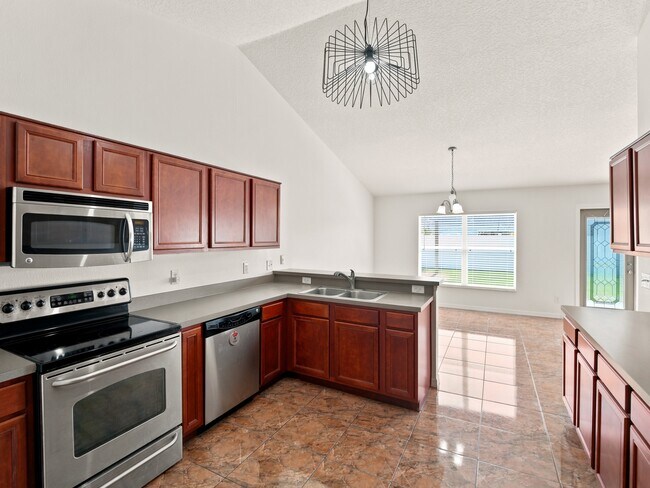 Building Photo - 6013 Brick Rd