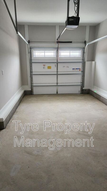 Building Photo - 1815 Fox Den Way