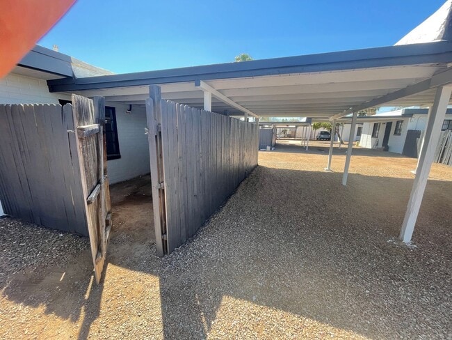 Building Photo - MOVE IN SPECIAL-500.00 OFF 1ST MONTHS RENT...