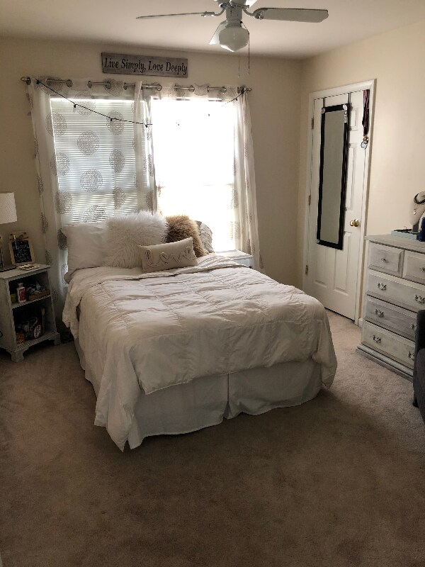 Building Photo - 686 Heathwalk Mews