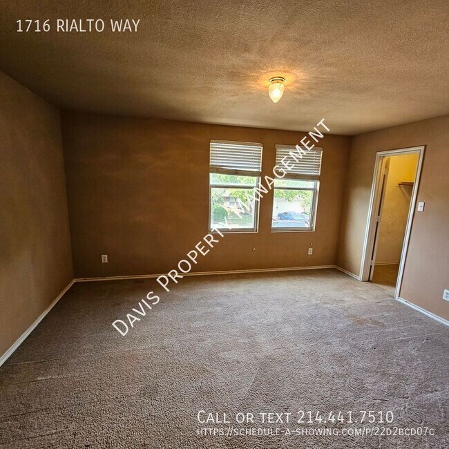 Building Photo - 1716 Rialto Way