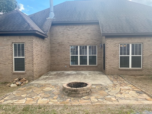 Building Photo - 520 Stonegate Trail