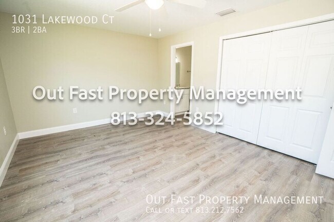 Building Photo - 1031 Lakewood Ct