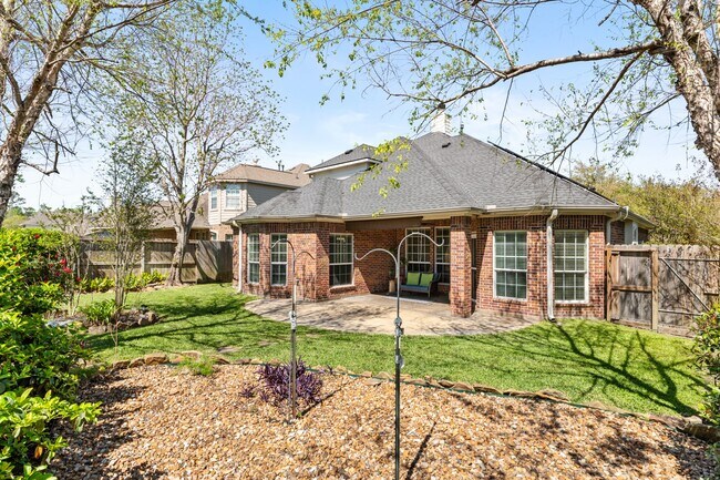Building Photo - 20698 Oakhurst Meadows Dr