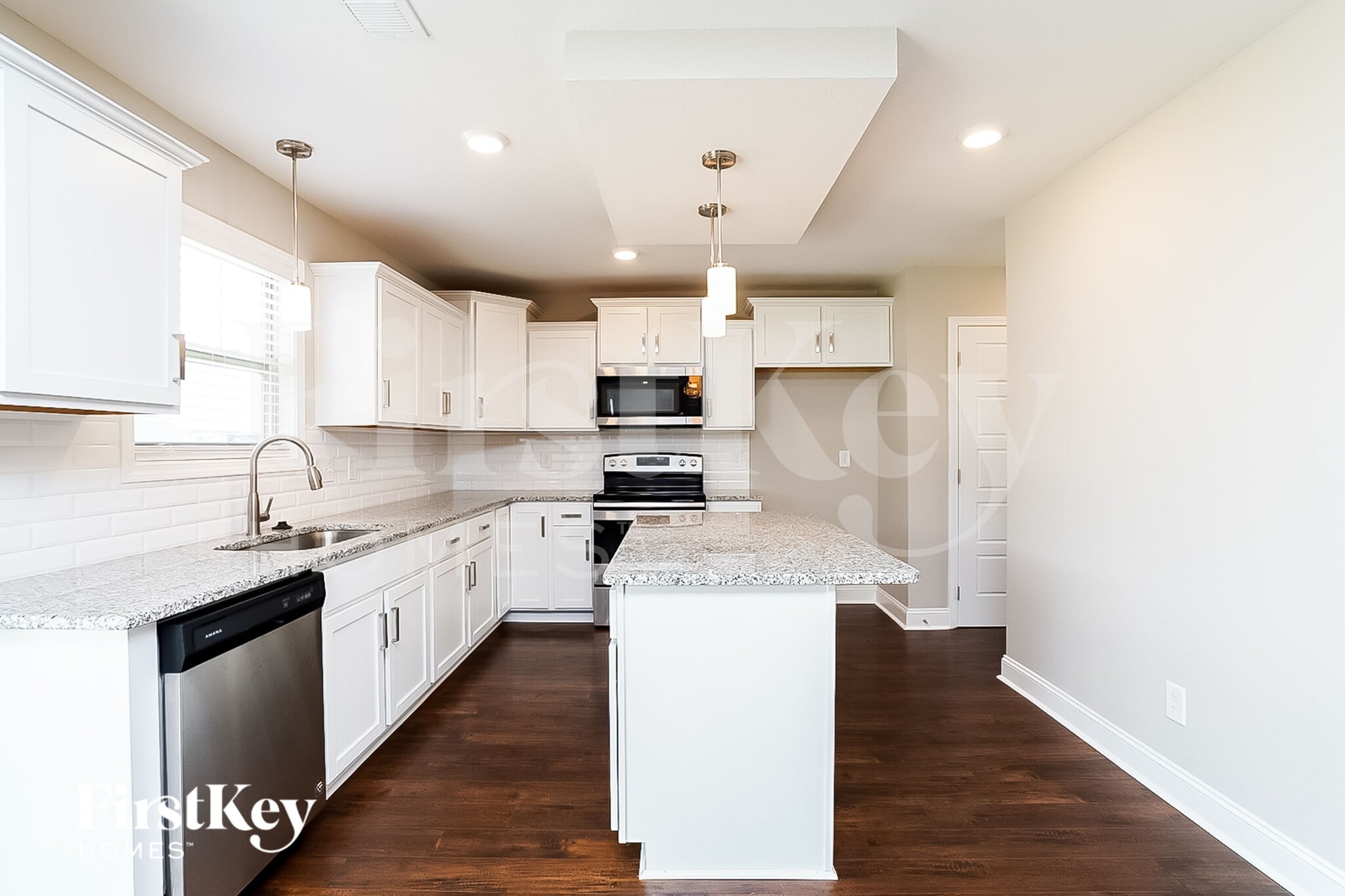 Building Photo - 1186 Ewing Wy