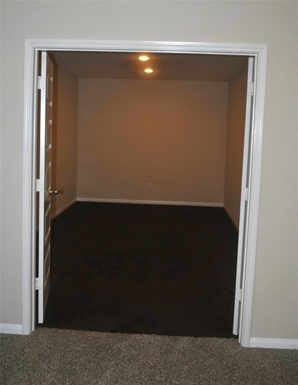 Building Photo - 18115 Fernwood Bend Dr