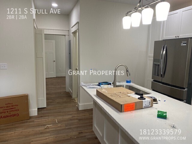 Building Photo - 1211 S Stull Ave