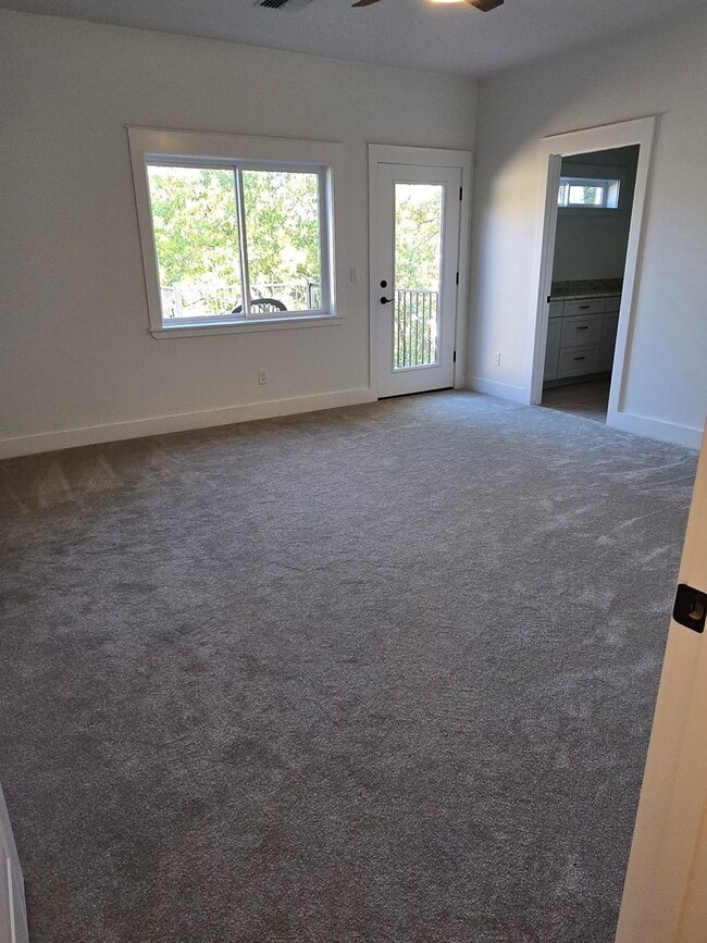 Building Photo - 3 bedroom 2.5 bathroom Custom Built Home