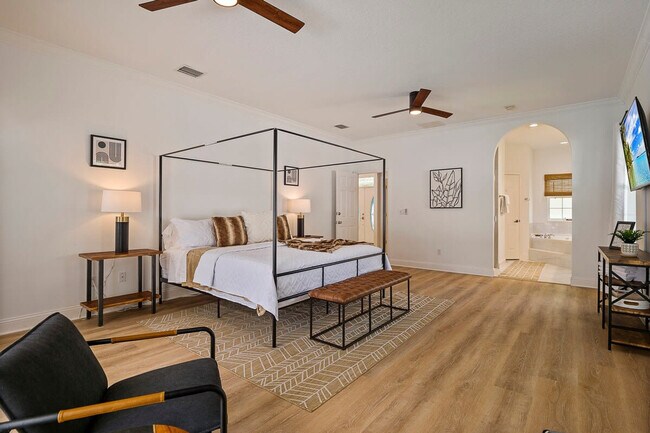 Building Photo - 67 Kashmir Trail