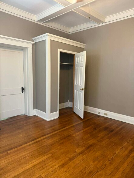 Building Photo - 1425 13th St S