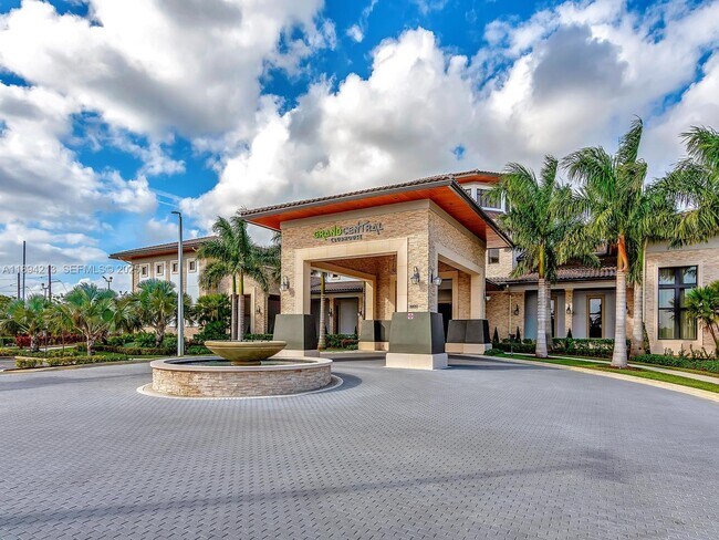 Building Photo - 10455 NW 82nd St