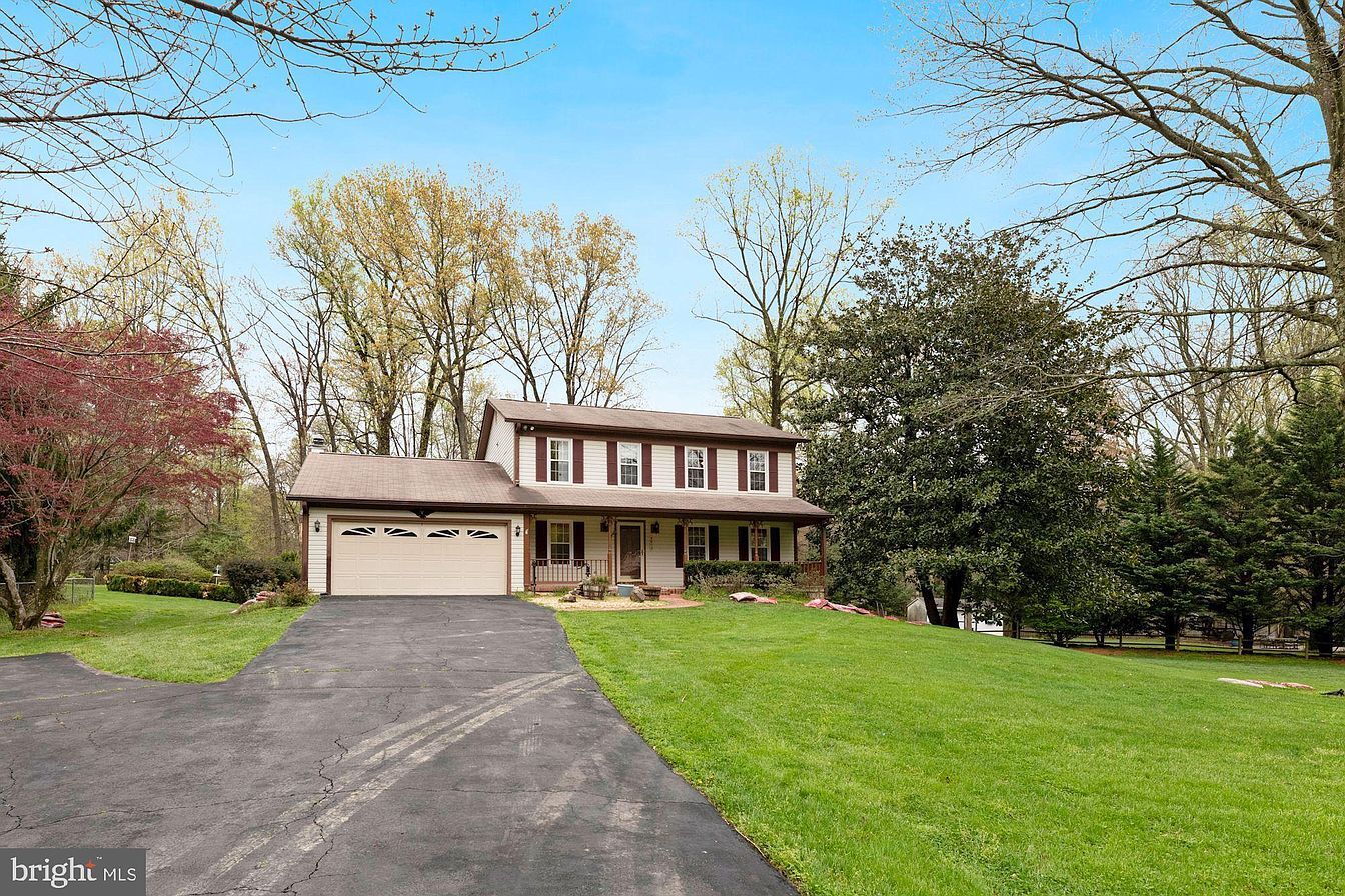 Building Photo - 4813 Marymead Dr