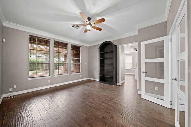 Building Photo - 1207 Wildewood Ct