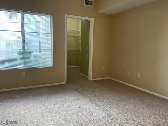Building Photo - 1420 Red Crest Ln