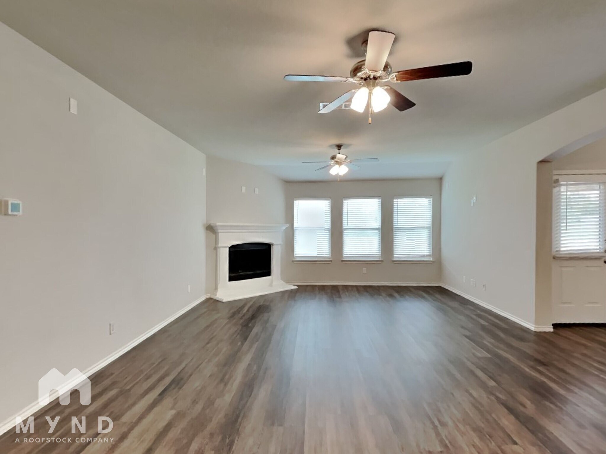 Building Photo - 3905 Chippewa Ct