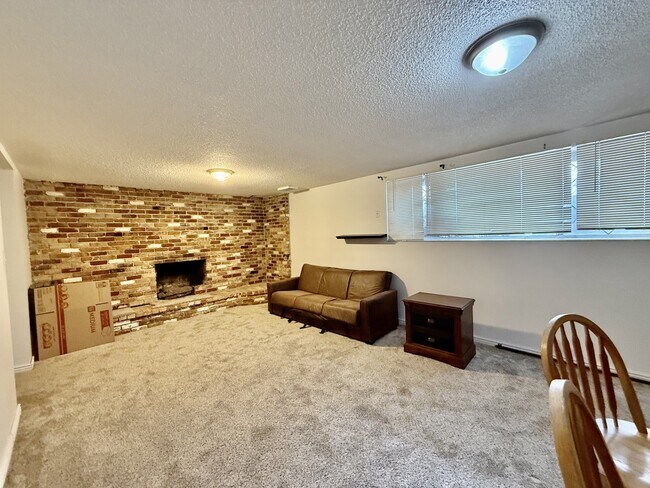 Building Photo - 1993 E 6850 S