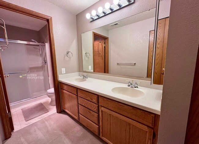 Building Photo - 31080 State Rte 20