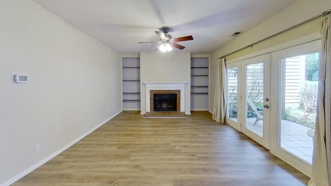 Building Photo - 3200 Selwyn Farms Ln