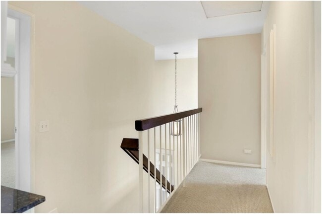 Building Photo - SPECTACULAR WOODBRIDGE HOME!!!