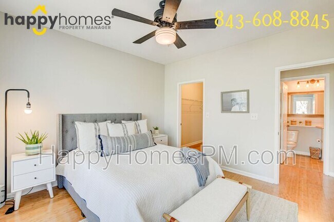 Building Photo - 2223 Chatelain Way