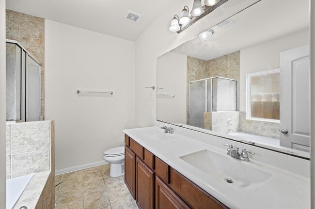 Building Photo - 14286 Empanada Dr