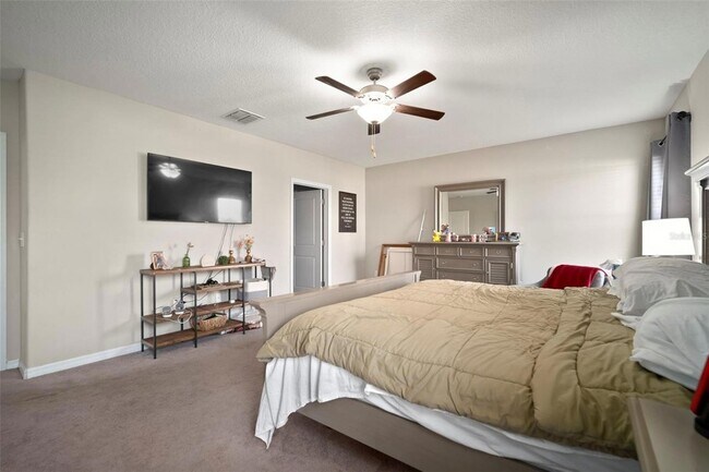 Building Photo - 5430 Blue Azure Dr