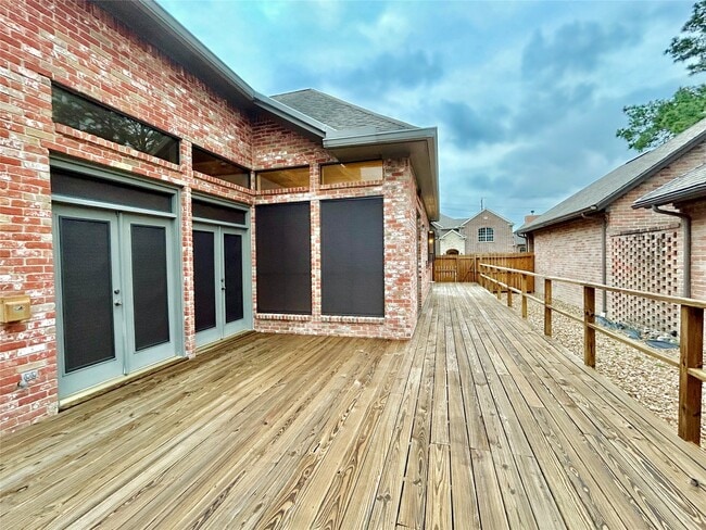 Building Photo - 16306 Knightrider Dr