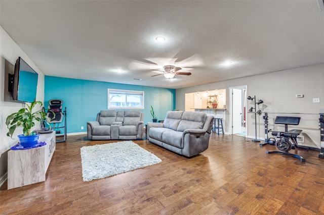 Building Photo - 1507 Greenbrier Dr