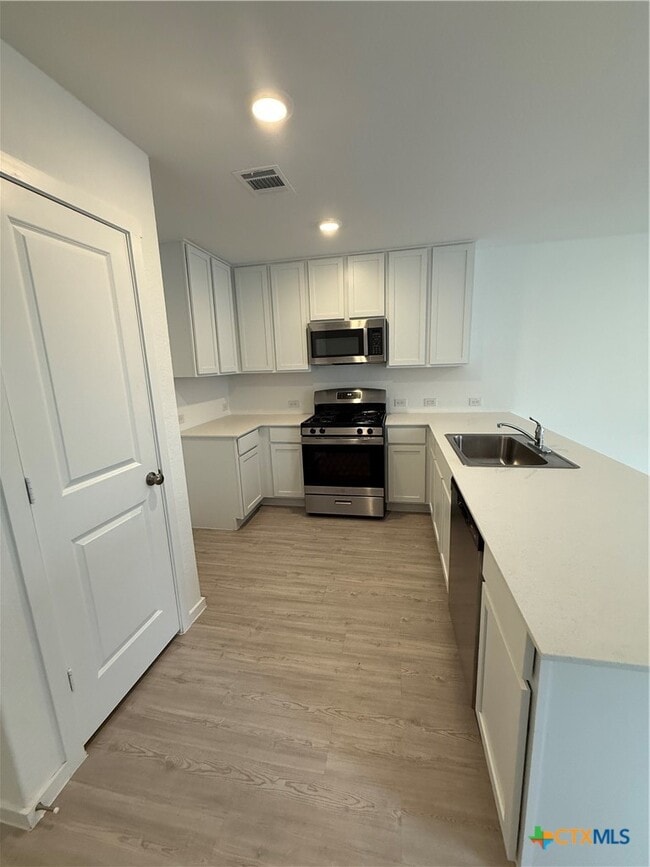 Building Photo - 3230 Mound Rdg